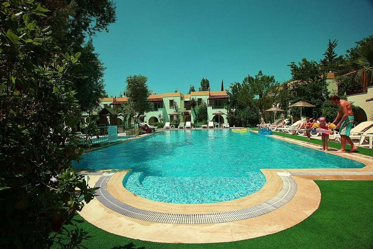 Toloman Bitezpark Apartments Bodrum Exteriör bild